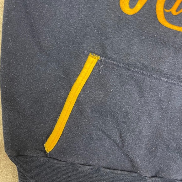 VINTAGE UNIVERSITY OF ALASKA SWEATSHIRT MENS MEDIUM BLUE 90s ANCHORAGE - Picture 3 of 8